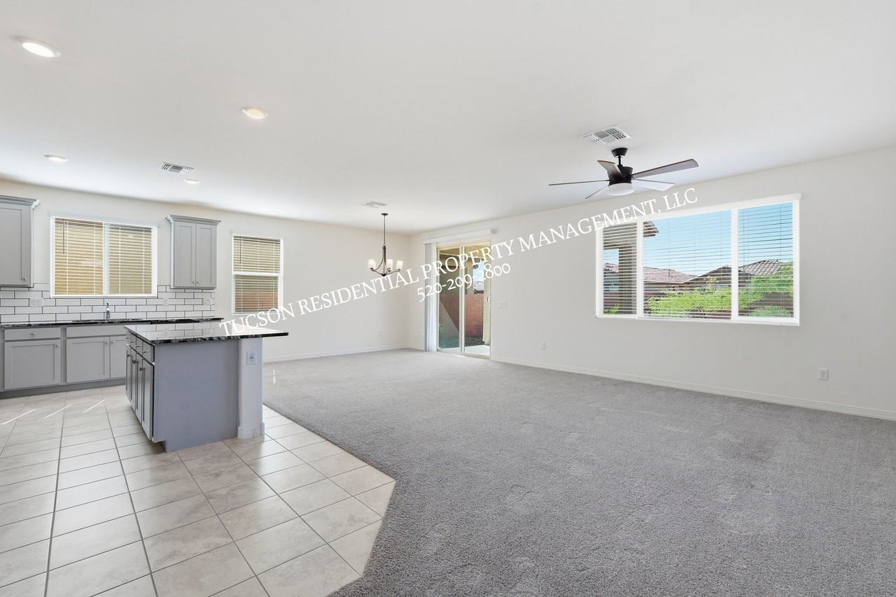 7842 S New Strike Way #1 - Photo 5 of 49