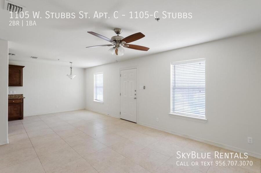 1105 W Stubbs St Apt C - Photo 5 of 24