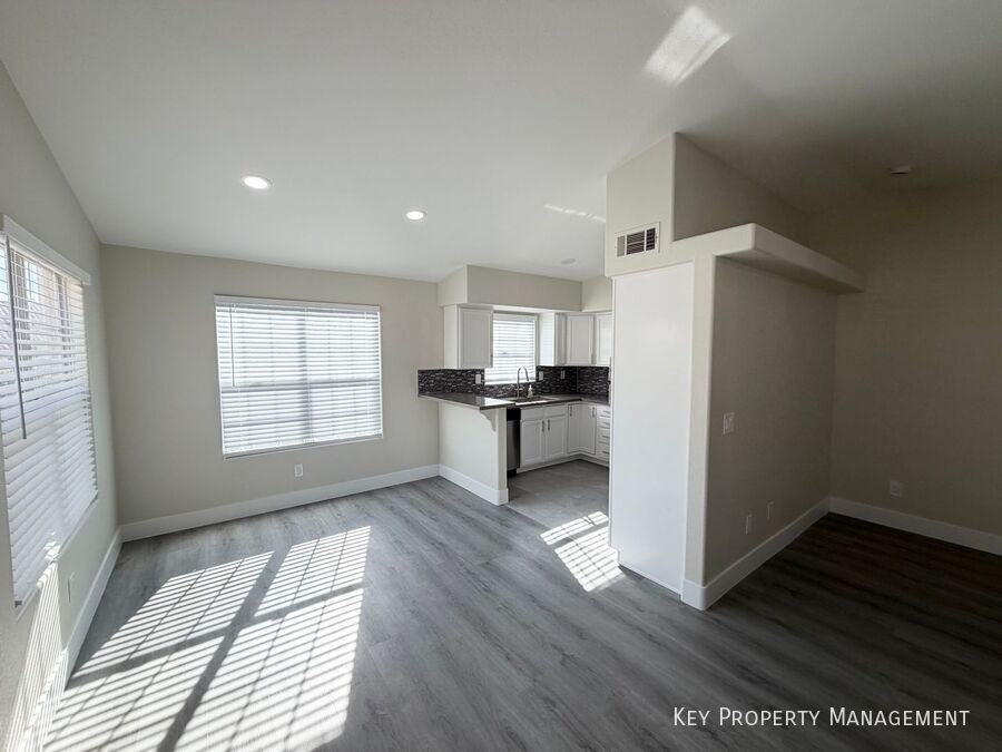 520 Arrowhead Trl #924 - Photo 2 of 19