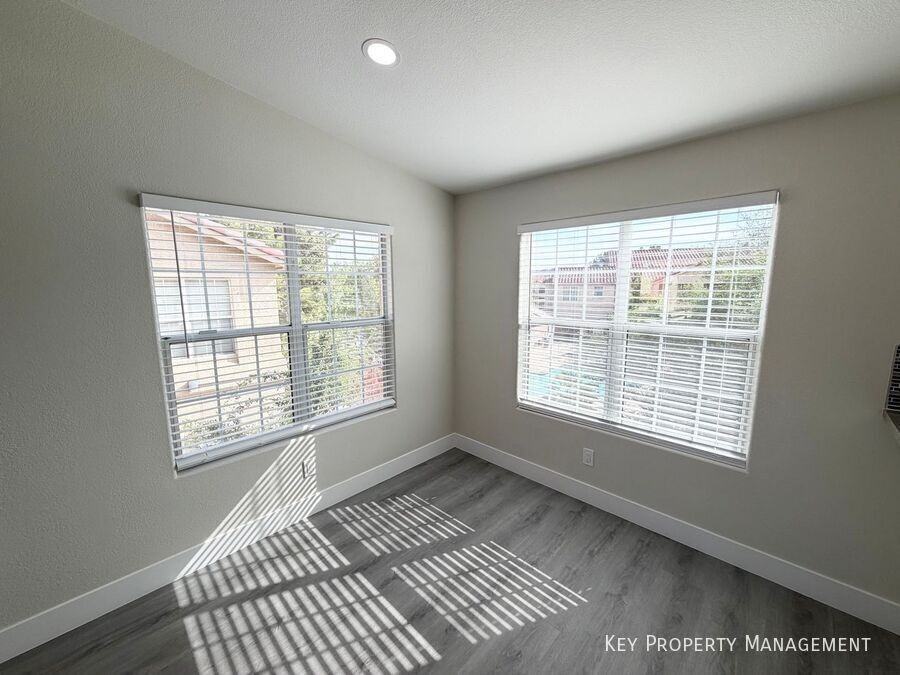 520 Arrowhead Trl #924 - Photo 6 of 19