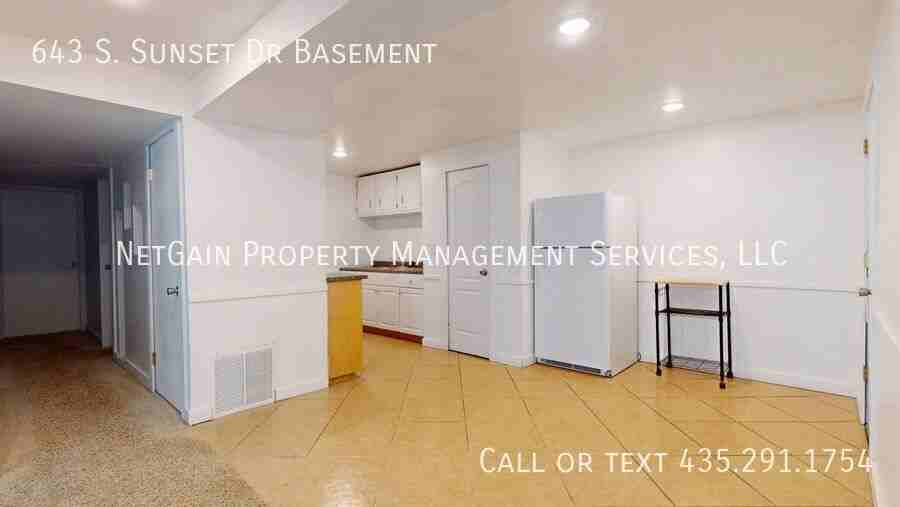 643 S Sunset Dr Bsmt #Bsmt - Photo 6 of 12