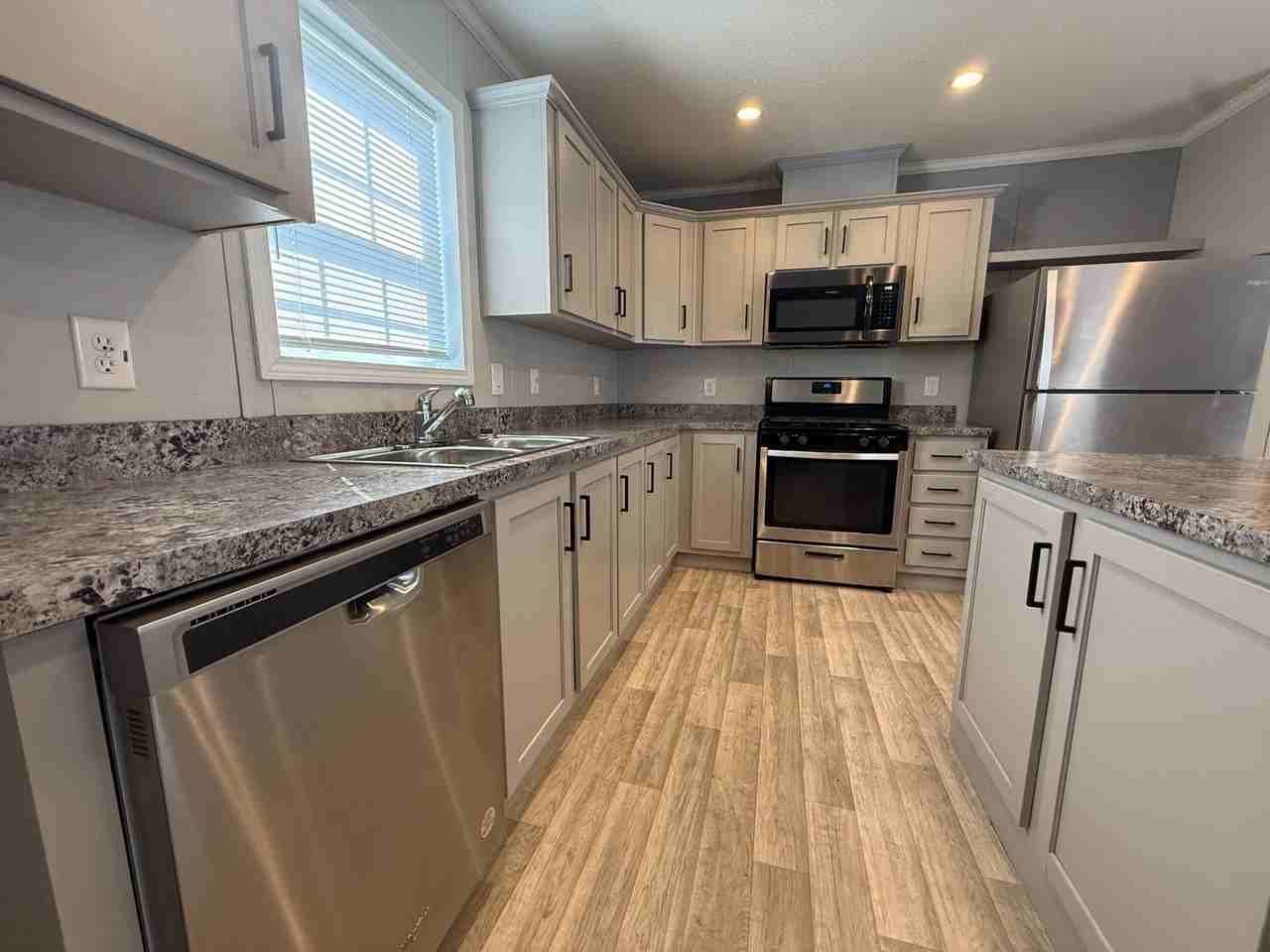 12211 Saint Michel Ave #258 - Photo 5 of 25