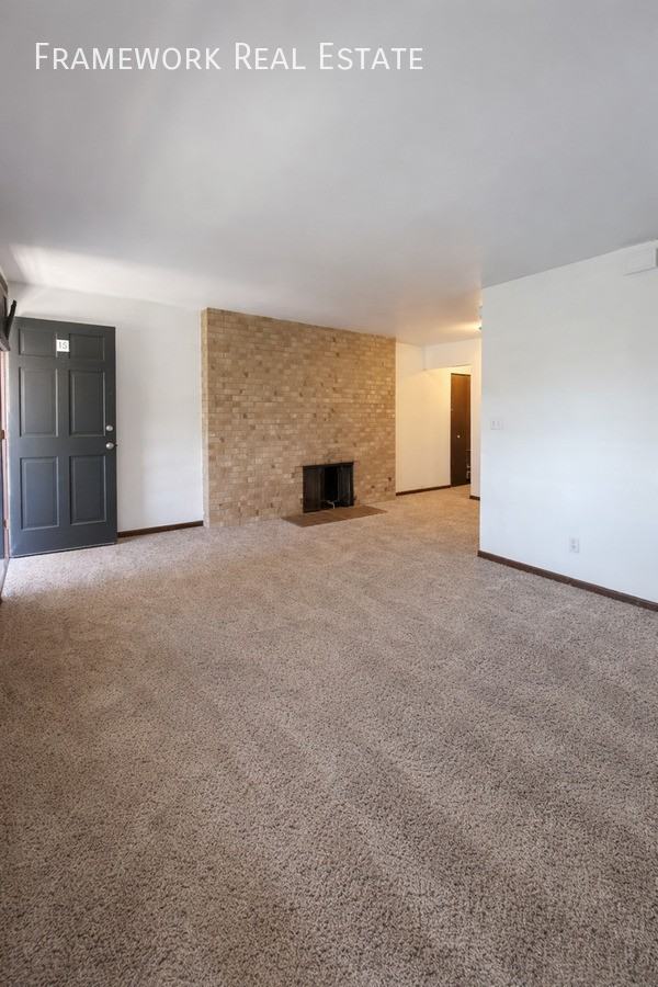 3650 S Cherokee St #15 - Photo 5 of 39