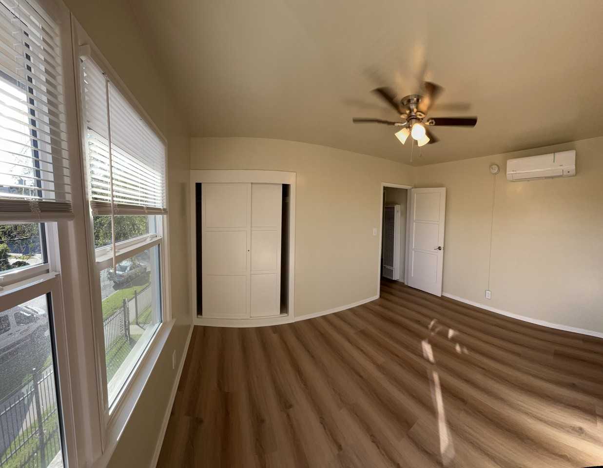 5227 Knowlton Street - Photo 5 of 7