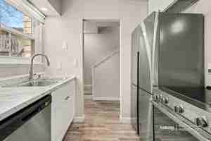 featured image of 1044 Coronado Pkwy S