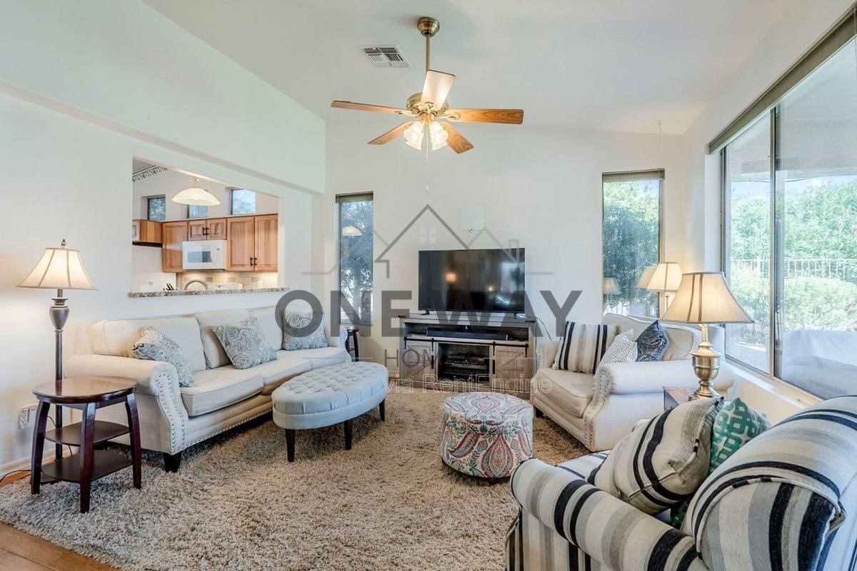 4269 E Cassia Ln - Photo 3 of 20
