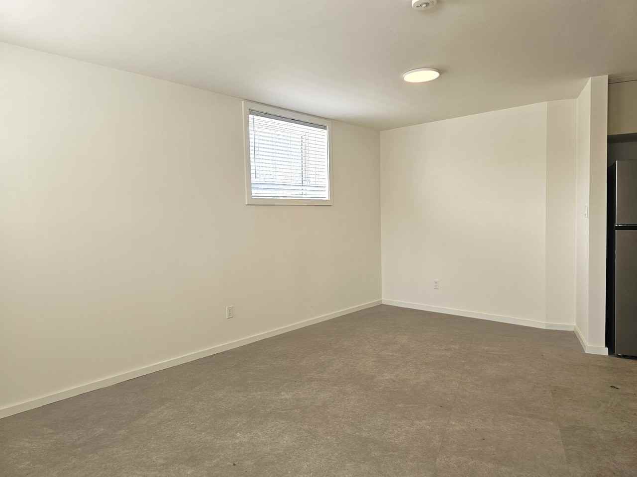 89 Sixth Street - Photo 6 of 30