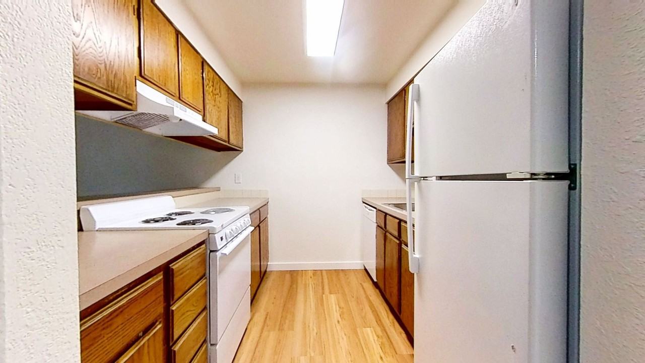 Maplewood West Apartments - Photo 2 of 30