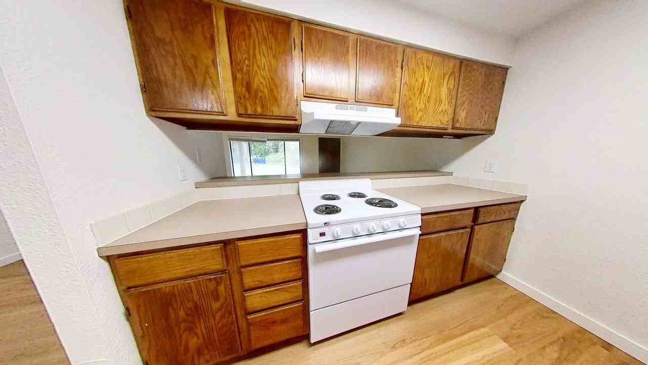 Maplewood West Apartments - Photo 5 of 30