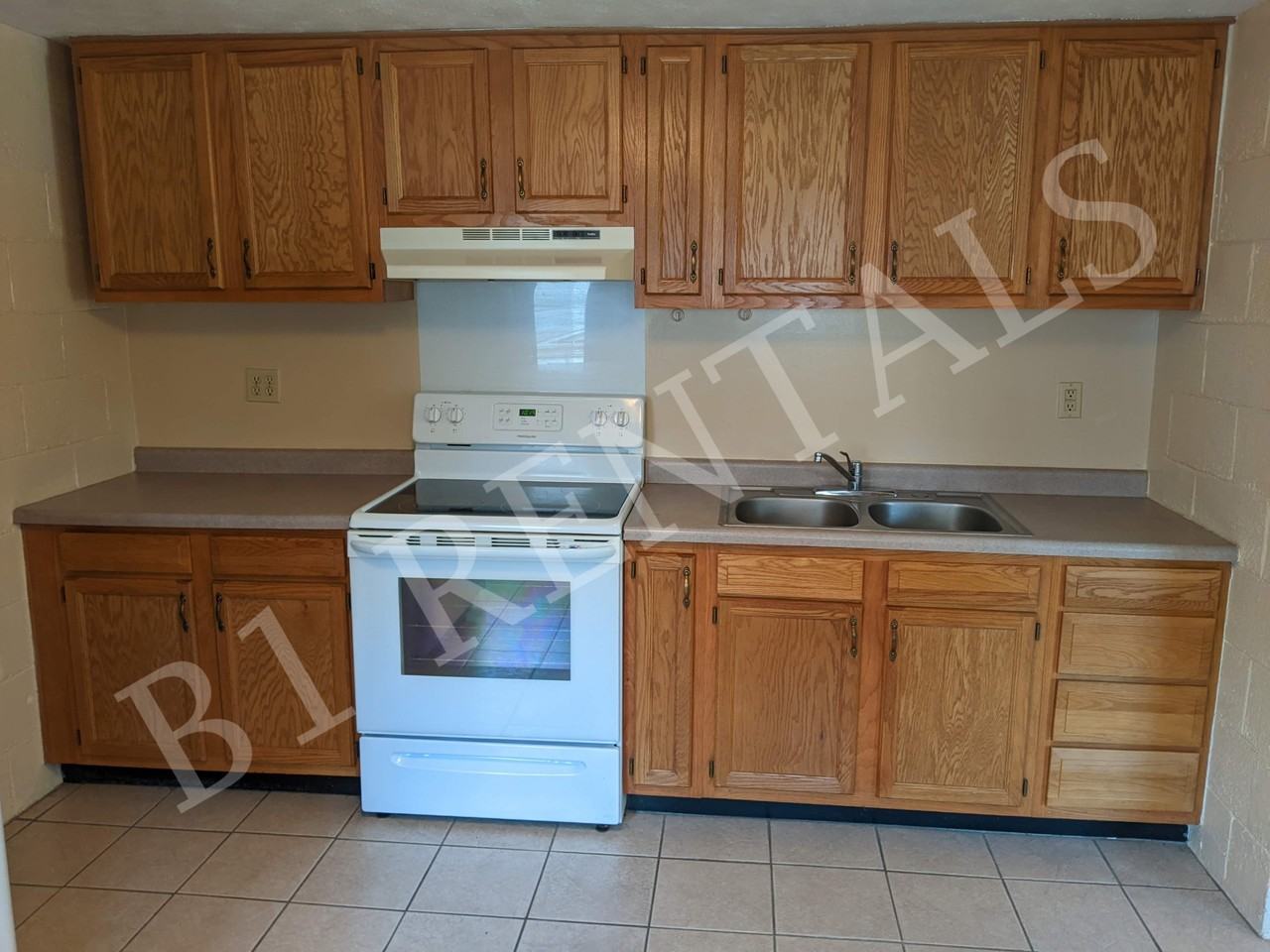 105 Greensburg St #2 - Photo 7 of 9