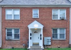 1222 18th Pl Ne #1 - Photo 1 of 1