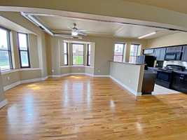 featured image of 1624 Cuming St