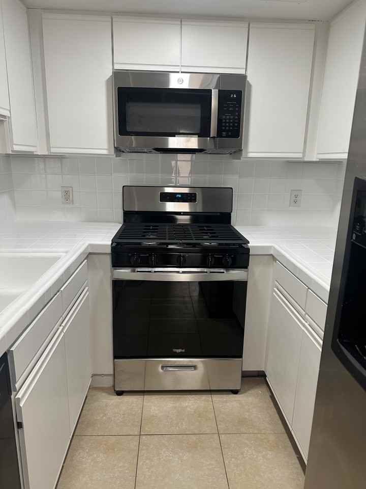 2400 Seneca Street #102 - Photo 7 of 8