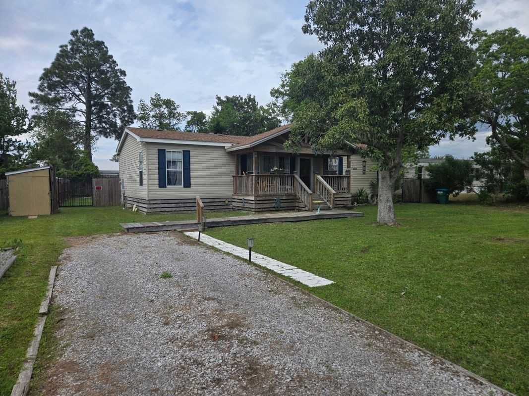2115 Bent Oak Ct - Photo 2 of 21