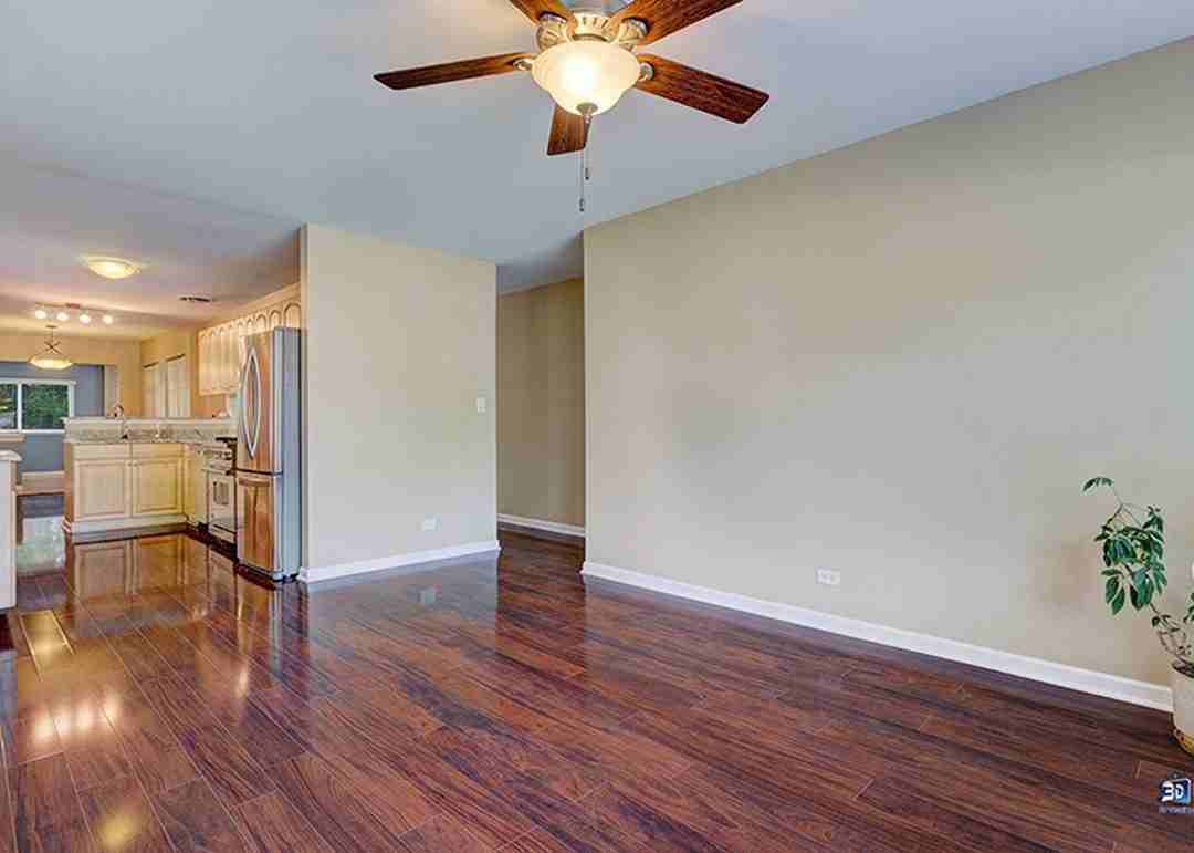 349 S Slusser St - Photo 4 of 21