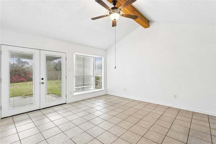 202 Almond Creek Rd - Photo 3 of 13