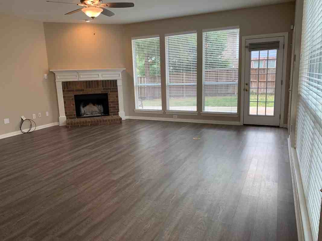 2644 Dunbar Dr - Photo 4 of 23