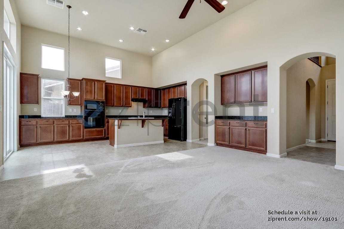 2993 Rumsey St - Photo 4 of 20