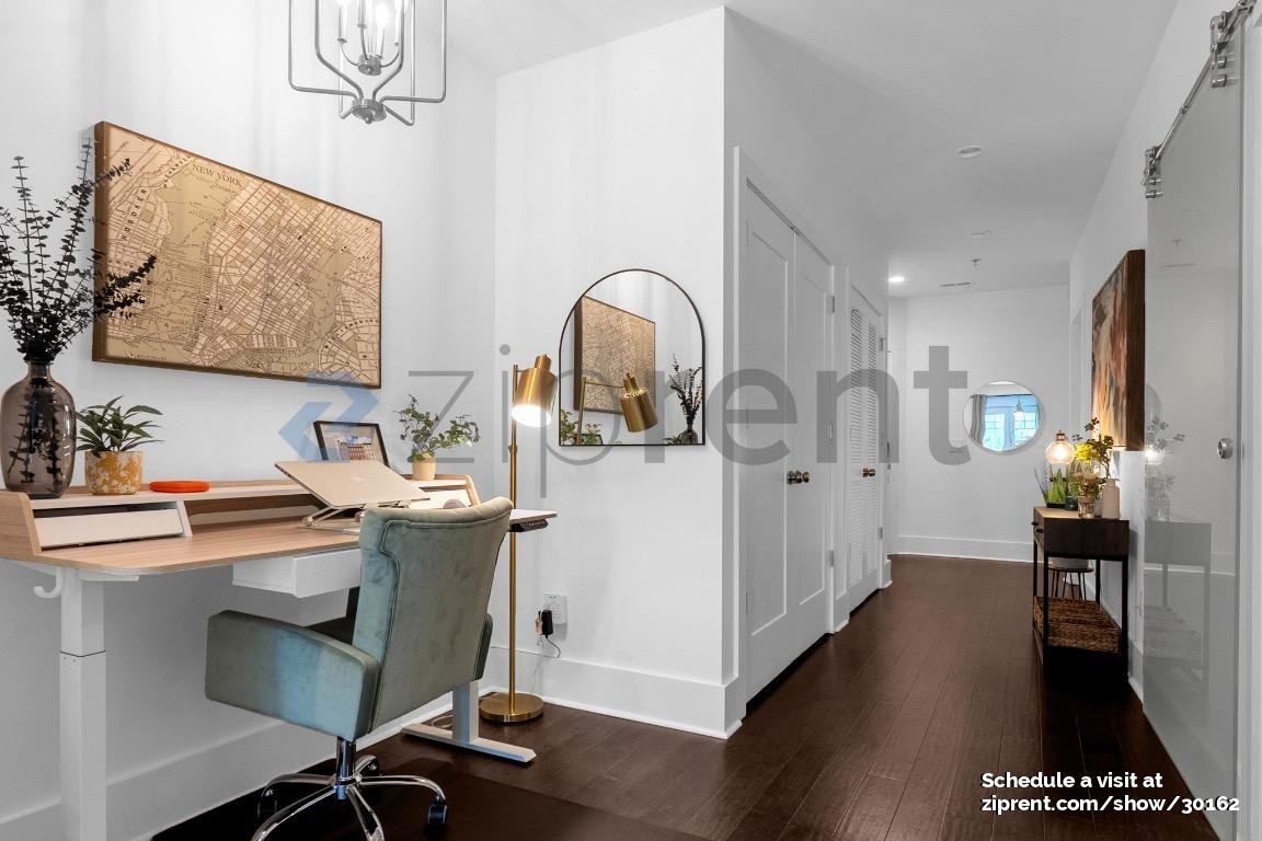 303 Canton Way - Photo 5 of 25