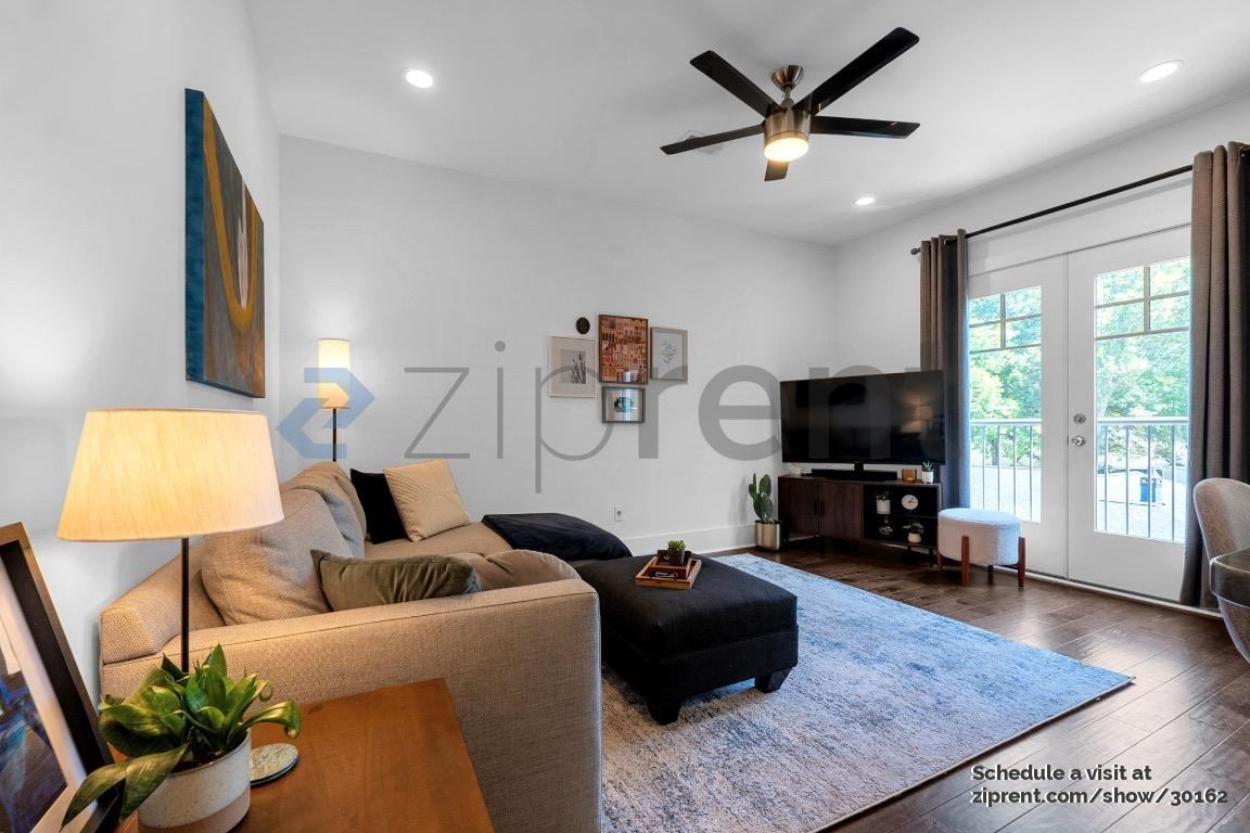 303 Canton Way - Photo 6 of 25