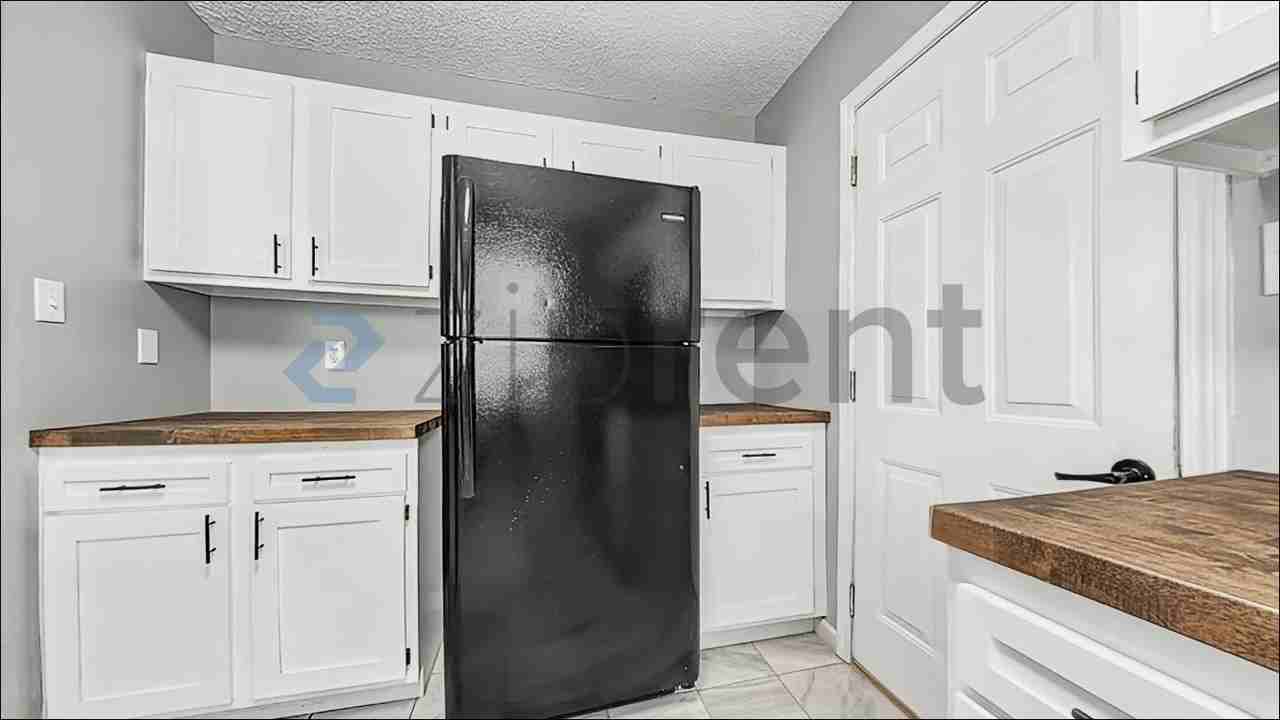6409 Beeler Rd - Photo 6 of 16