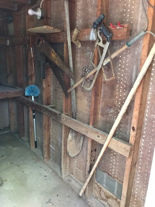 6209 Angle Dr - Photo 7 of 45