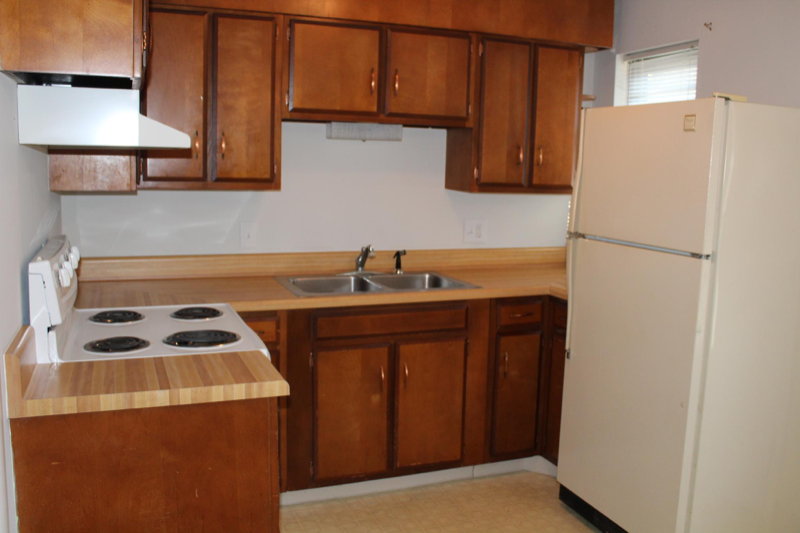 1401 S Roan St #2 - Photo 5 of 12