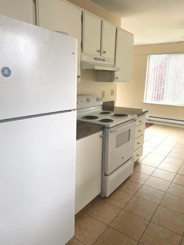 3030 Ne 10th St #202 - Photo 2 of 11