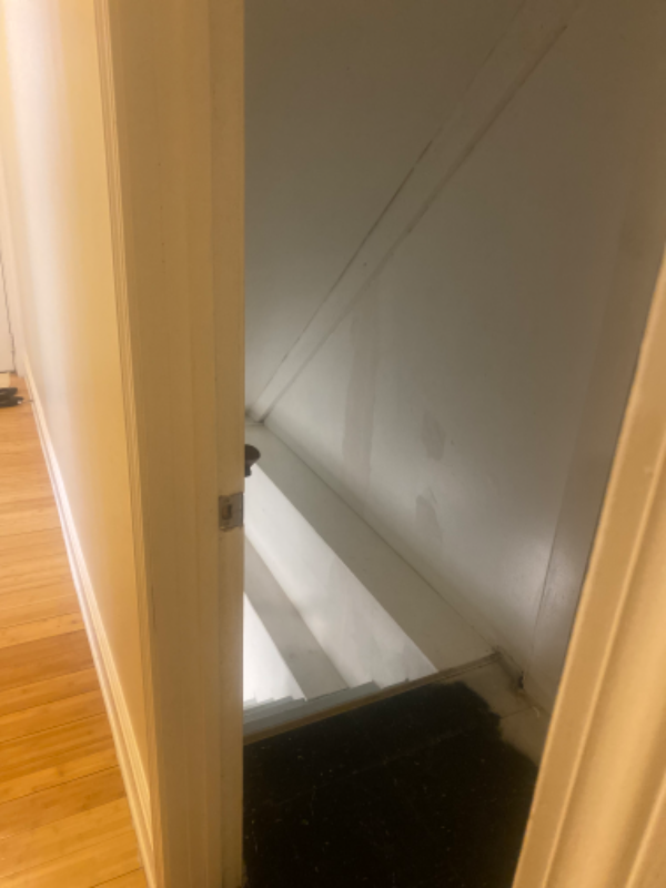 145 Magnolia St - Photo 4 of 8