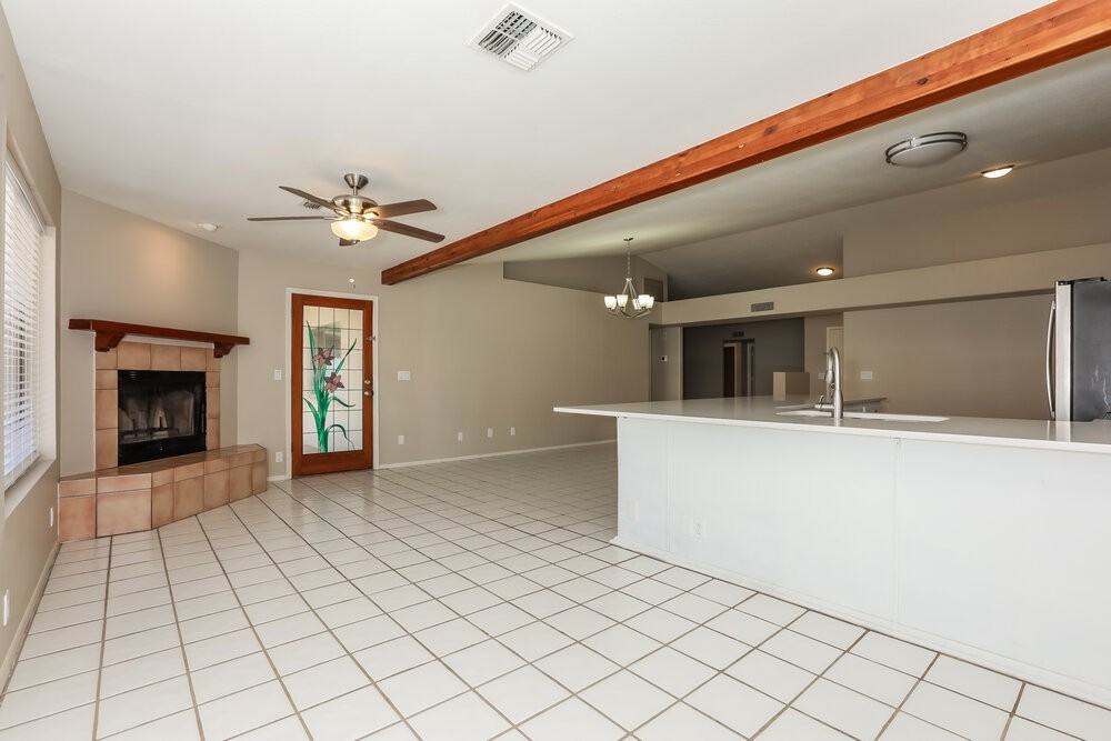 1922 E Cortez Dr - Photo 6 of 19