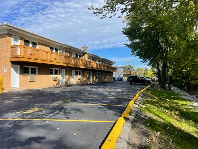 191 S Villa Ave #5 - Photo 2 of 14