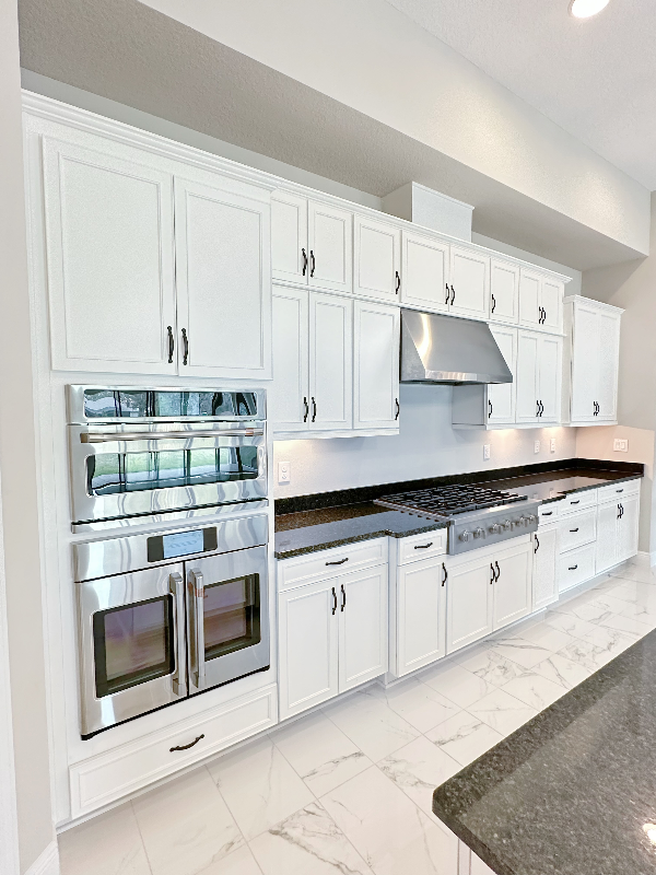 10530 Meadowrun Dr - Photo 3 of 20