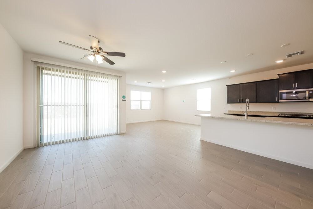 20192 W Palo Verde Dr - Photo 3 of 19