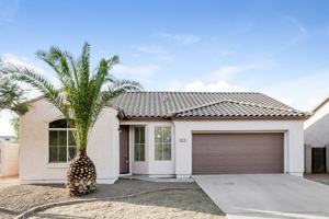 featured image of 1115 E Grove St