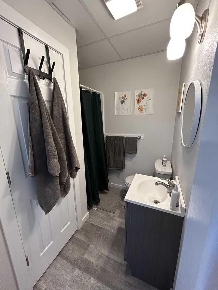 322 Oskaloosa St #2 - Photo 4 of 6