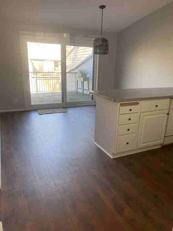 1419 Arden View Dr - Photo 2 of 21