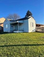 featured image of 225 N Park Dr #1