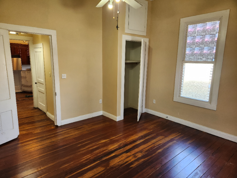 136B E Washington St - Photo 7 of 8