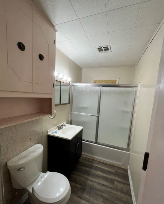 1613 Center Ln - Photo 6 of 9