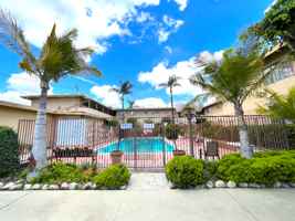 featured image of 513 W G St #513