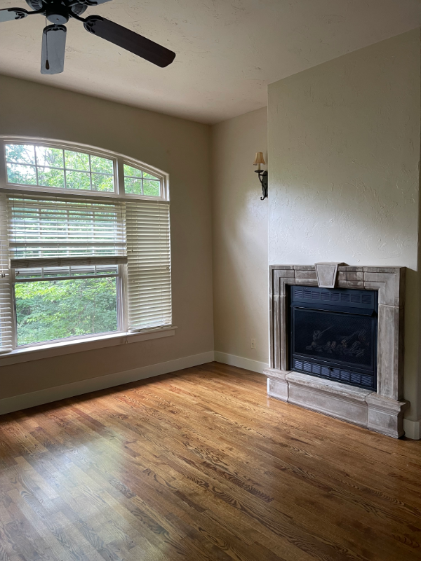 44 N Olive Ave - Photo 4 of 47