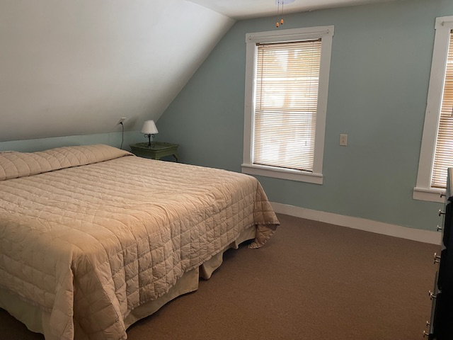 27 Bunker Hill St #B - Photo 5 of 5