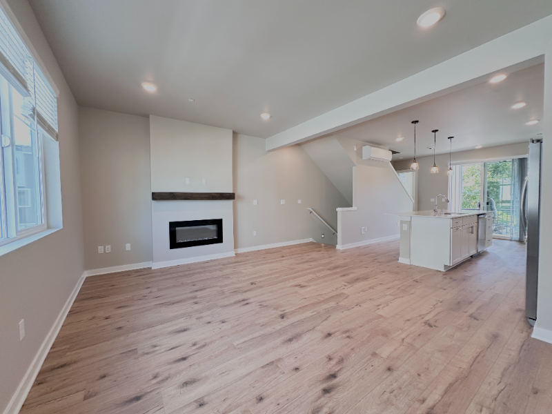 15423 Admiralty Way #A3 - Photo 7 of 20