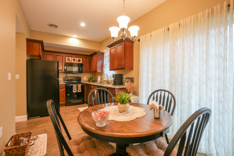 117 S Beckman Dr #4 - Photo 3 of 18