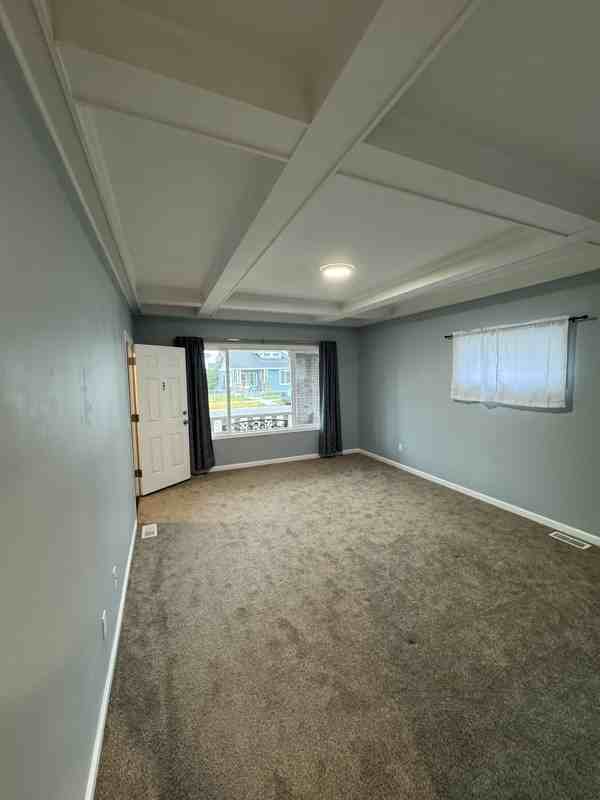 1838 Phillips Ave #2 - Photo 4 of 19