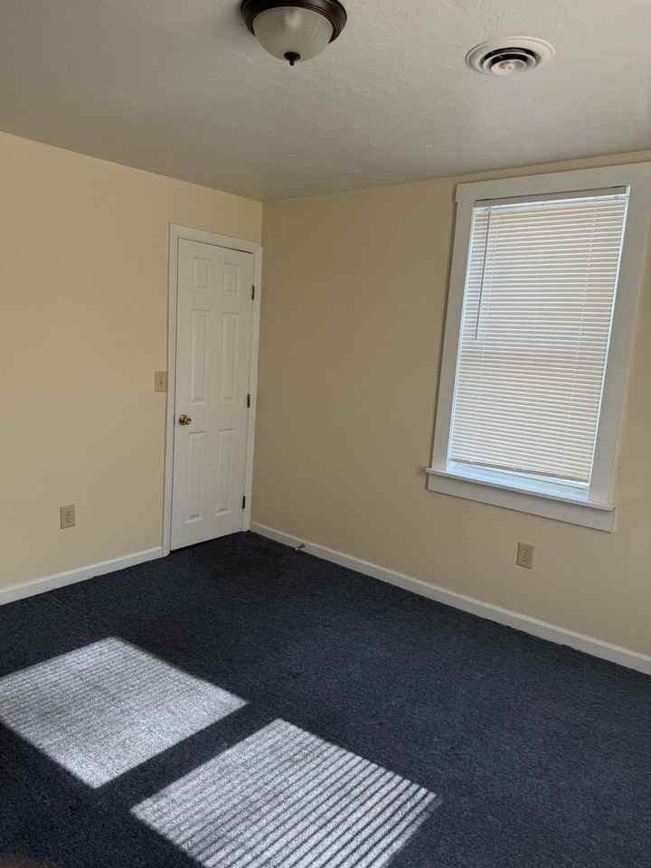 375 Elm St #3R - Photo 2 of 5