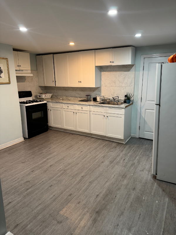 11 Ridgewood St #3rdFL - Photo 5 of 6