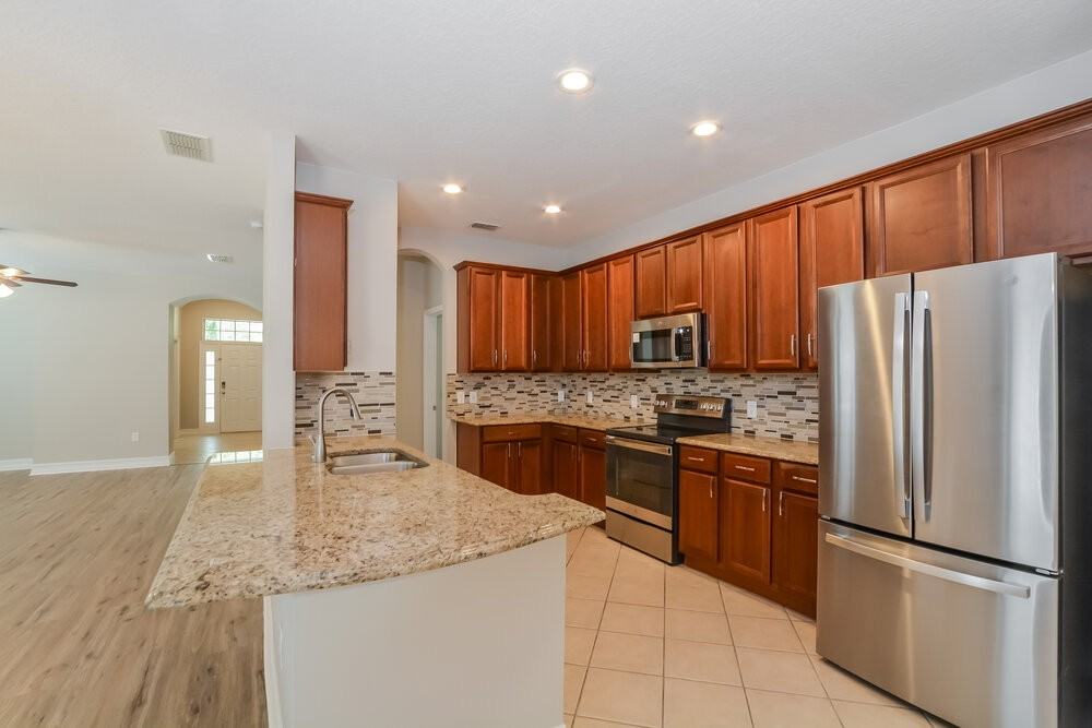 3303 Primrose Willow Dr - Photo 7 of 18