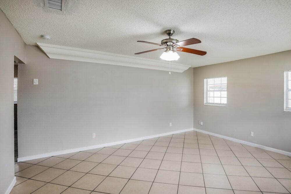 357 Nwct - Photo 3 of 16