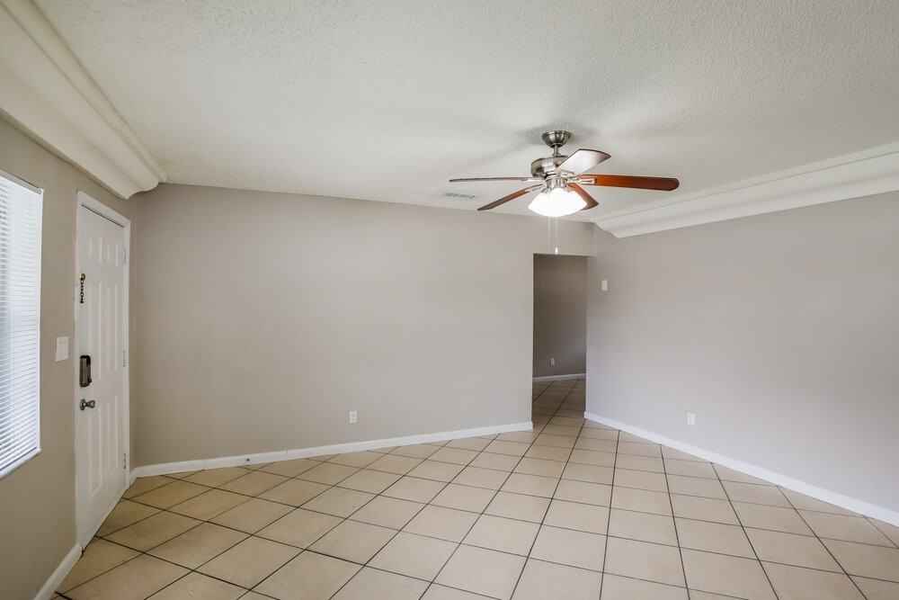 357 Nwct - Photo 4 of 16